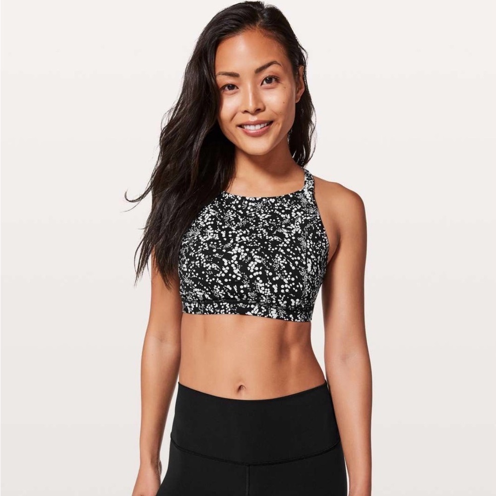 lululemon athletica Black & White Speckle Strappy-Back Sports Bra - Picture 2 of 9